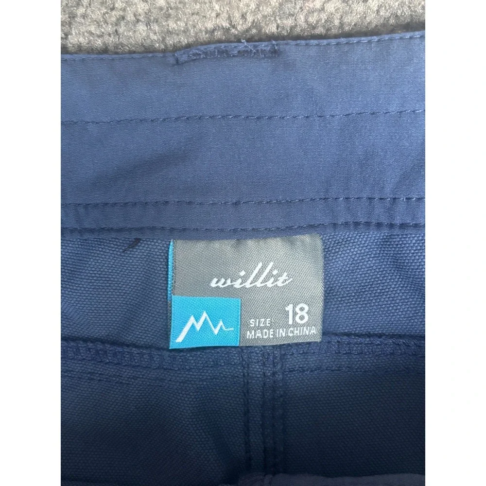 Willit Golf Shorts Women's Size 18 See Blue Nylon Belt Loops Pockets Zip Fly